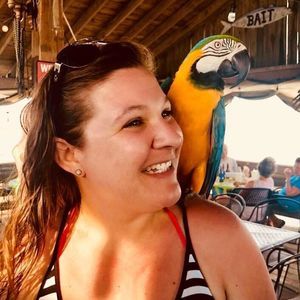 Meet your Posher, Carin